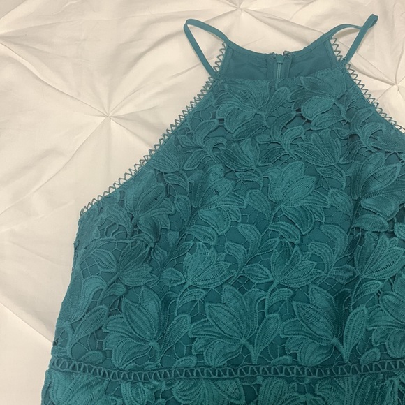 Green Lace LOFT Dress - Picture 6 of 11